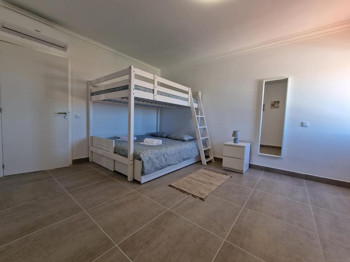 Brand New Apartment In Сагрес Екстериор снимка